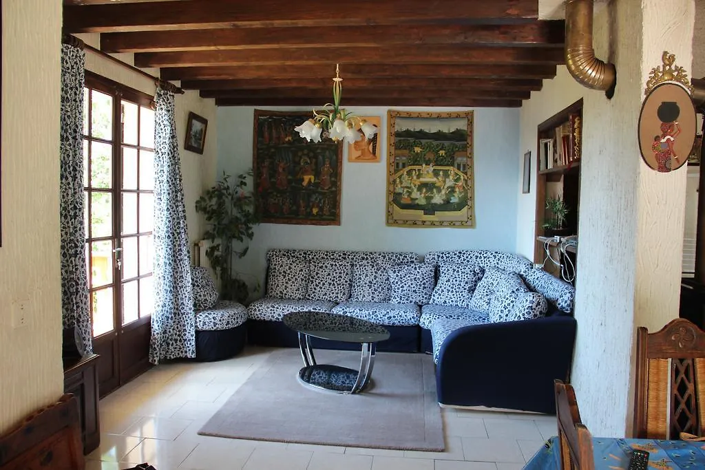 Holiday Home Maison De La Litiere Pugny-Chatenod